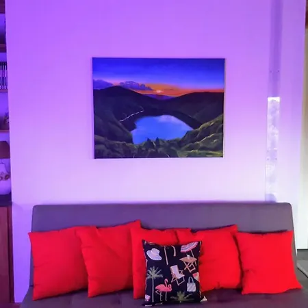 Casa Do Cagarro * São Roque do Pico